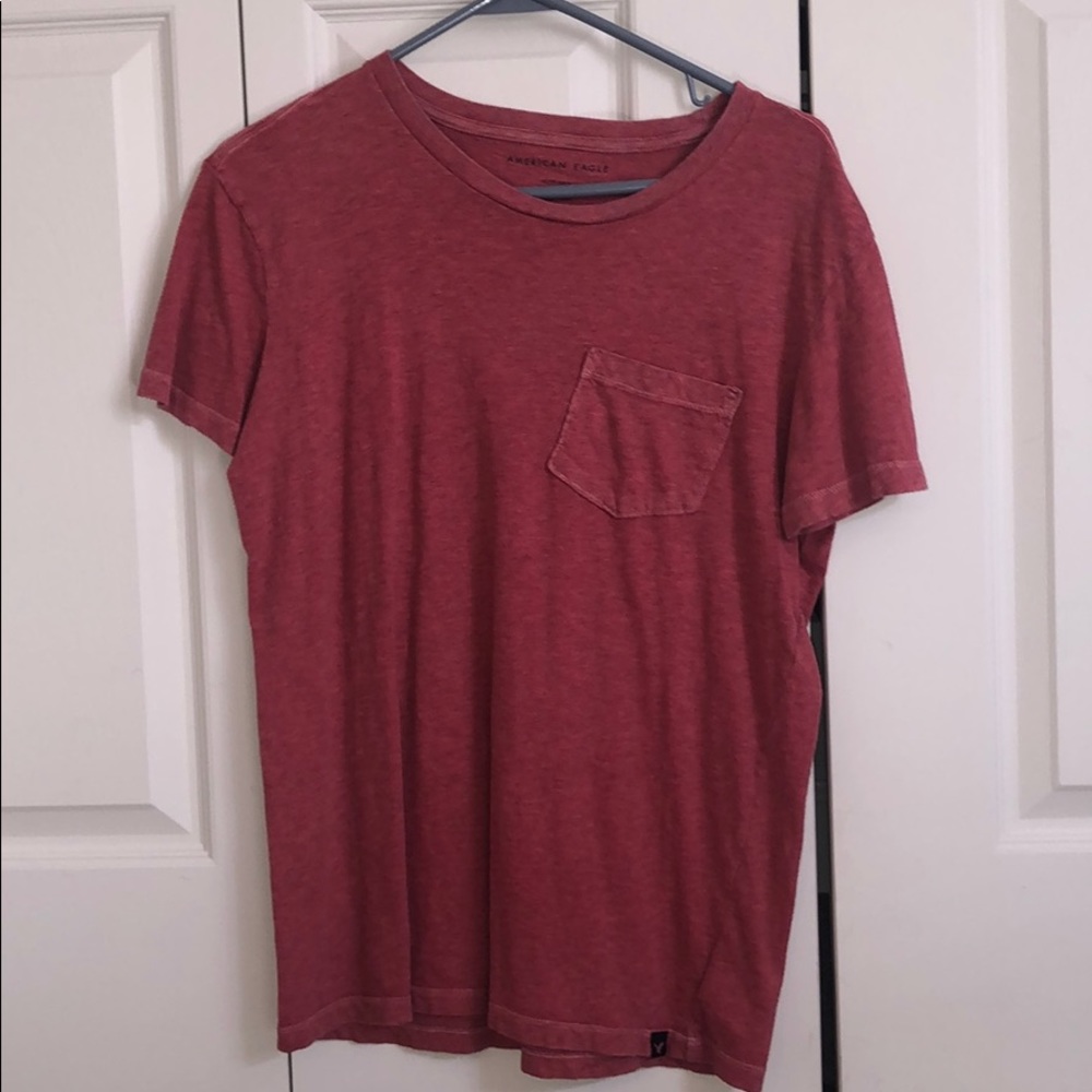 American eagle t shirt red